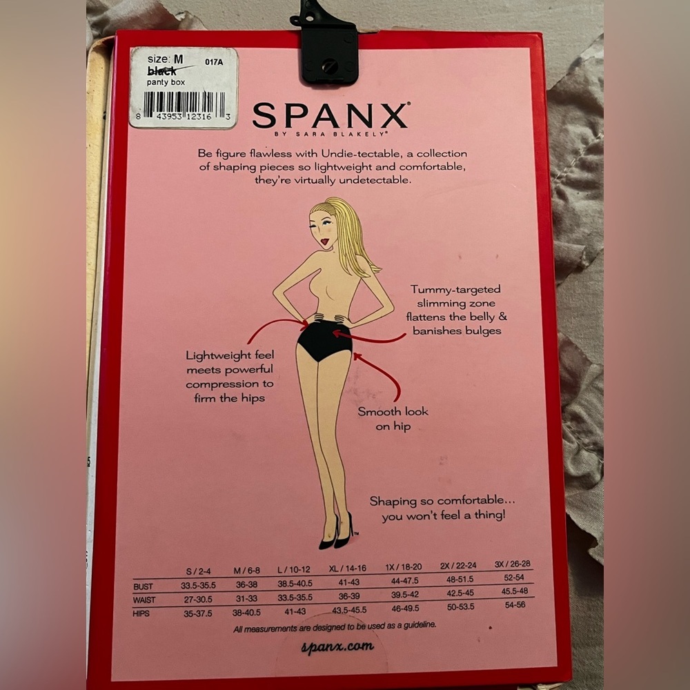SPANX Undie-tectable/Women’s NWT Shaping Panty in Nude size M - Picture 4 of 6
